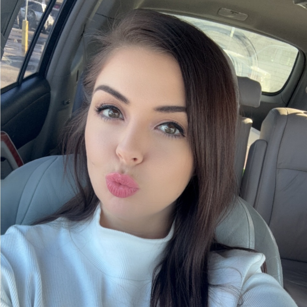 Meet your Posher, Allison